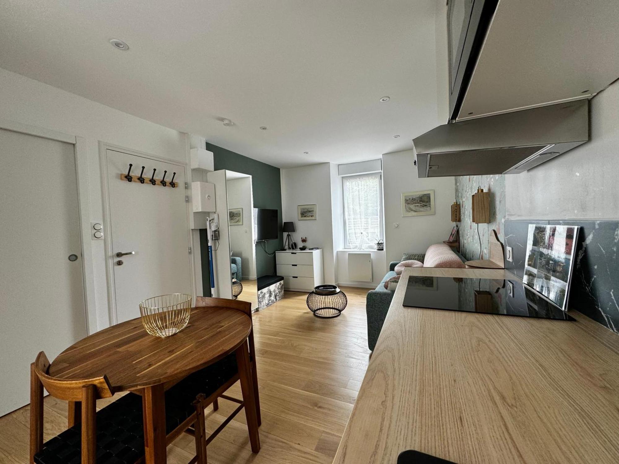 Confortable Apartment Lannilis